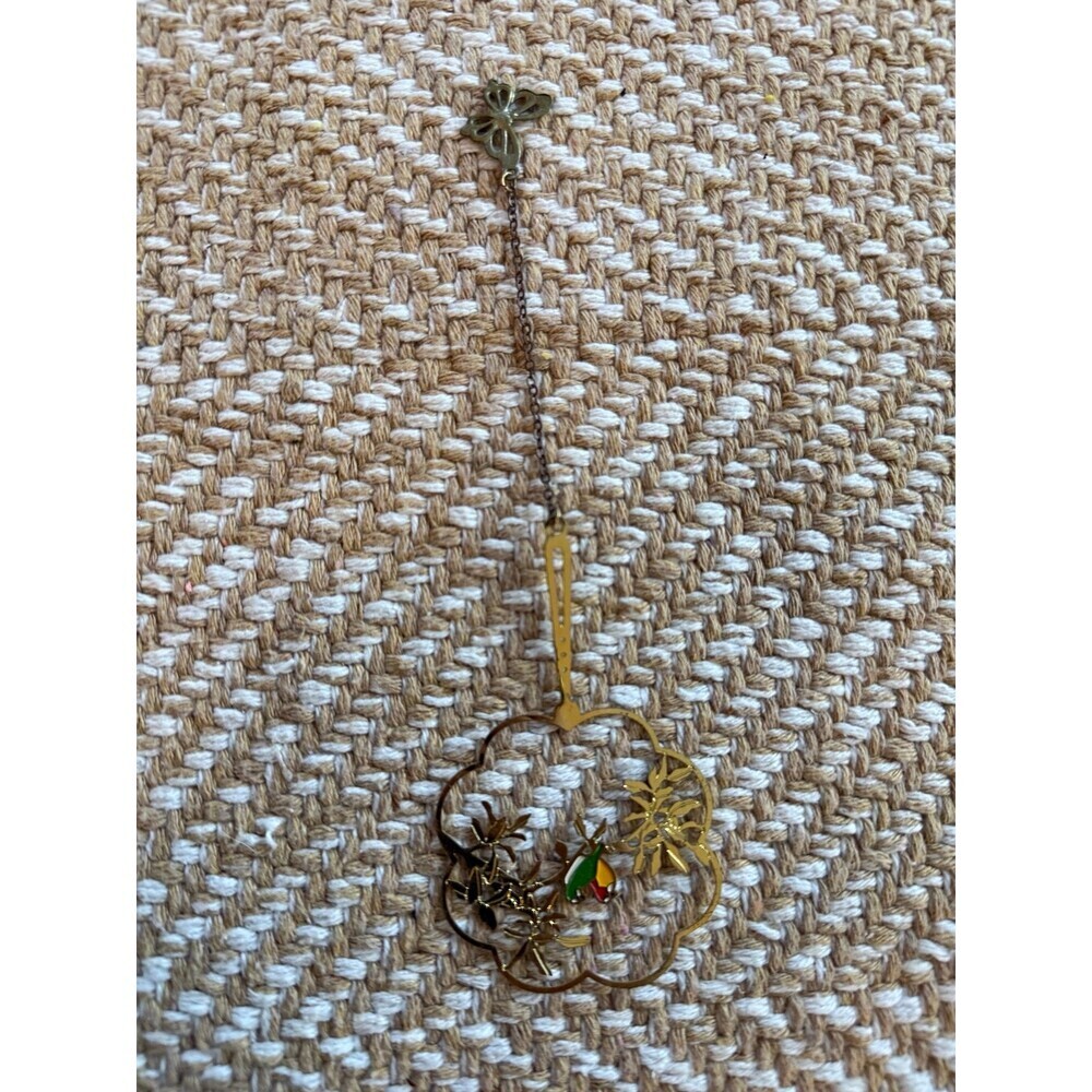 Gold lightweight metal bookmark